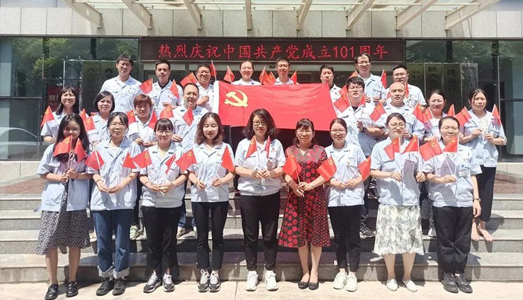 以我初心，向黨告白